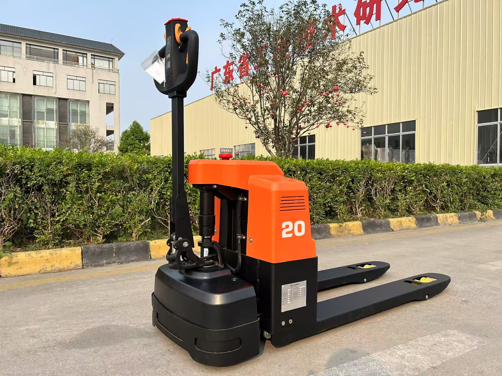 pallet truck electrico