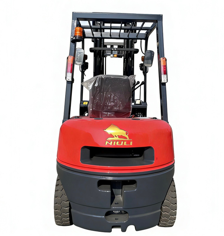CPCD 25 DIESEL FORKLIFT