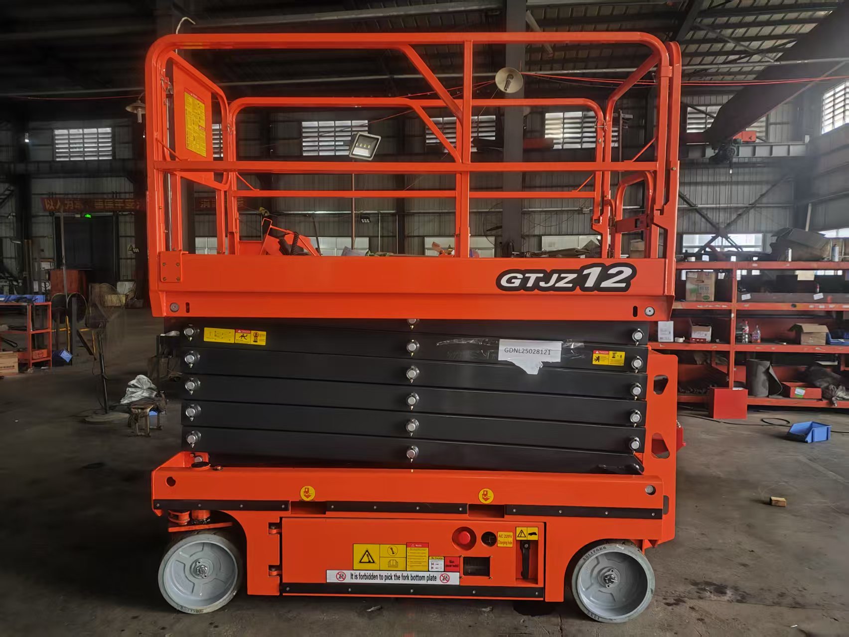 What Is a Lifting Platform? Essential Guide for Industrial Operations