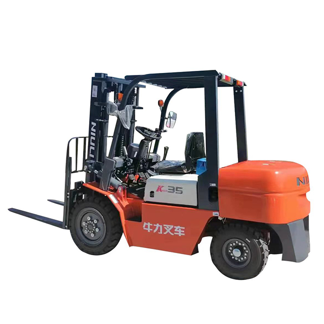 Introducing the Powerhouse: Diesel Forklifts