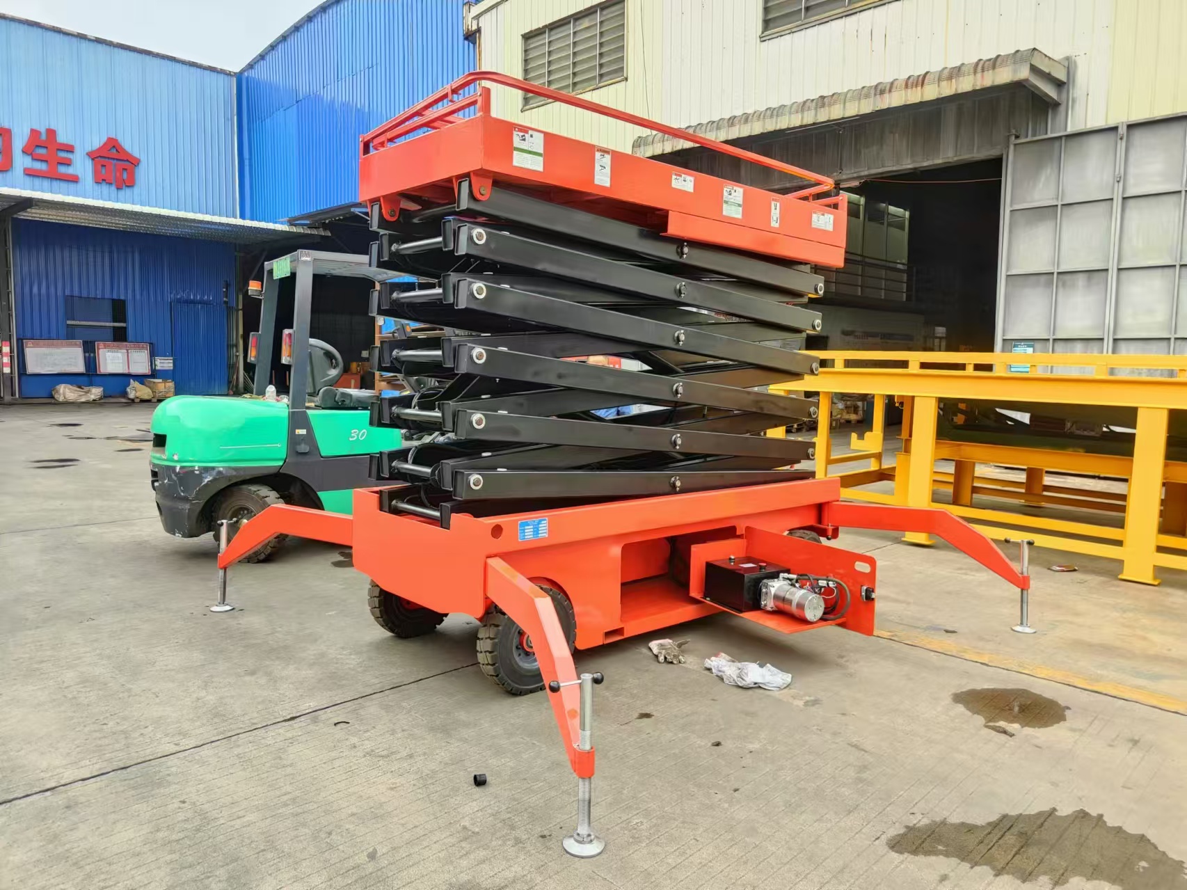 Lifting Platform：Boost Your Warehouse Efficiency Today