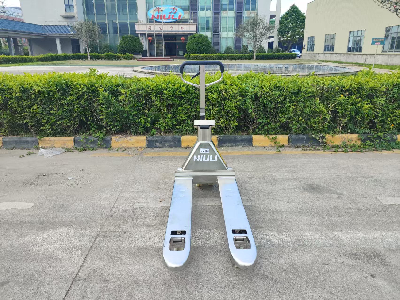 Market Prospects of Electric Pallet Trucks 