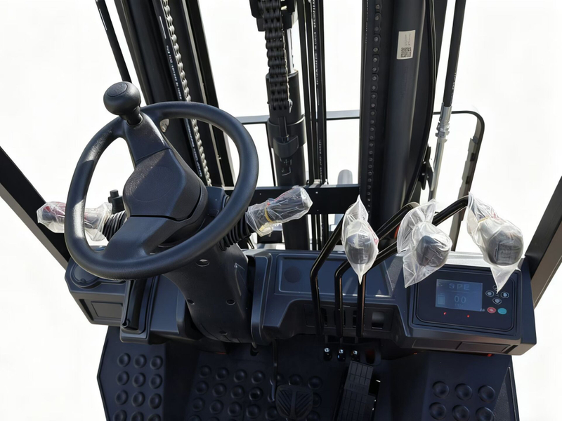 FDN Electric Forklift